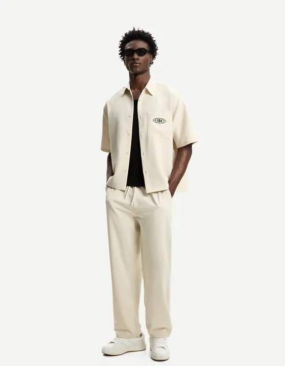 Рубашка геометрического кроя с вышивкой