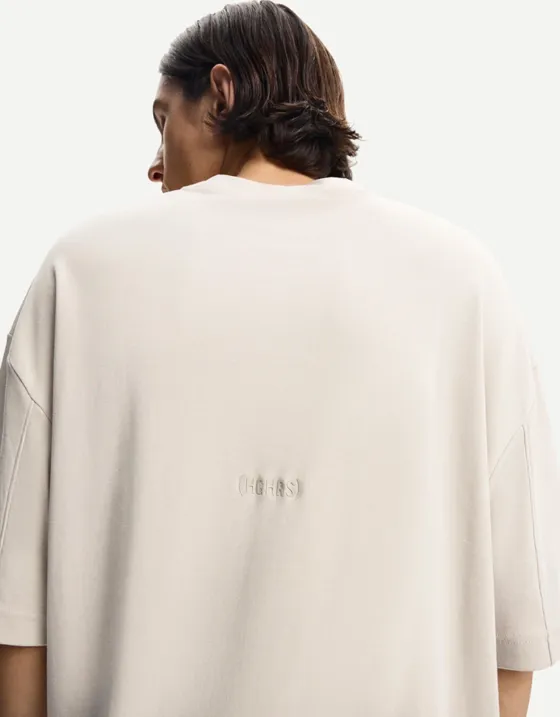 Футболка геометрического кроя