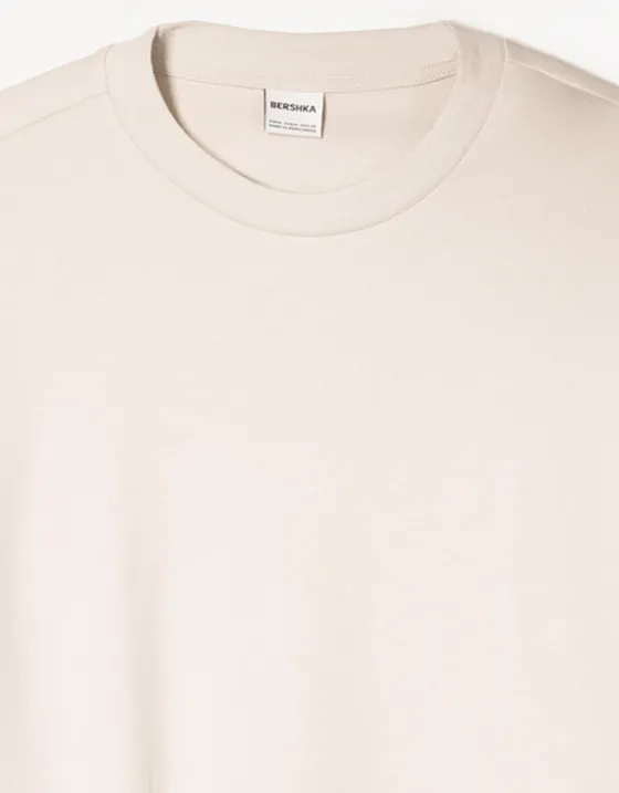 Футболка геометрического кроя