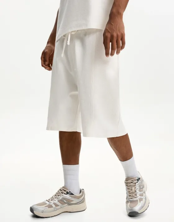 Шорты из рельефной ткани