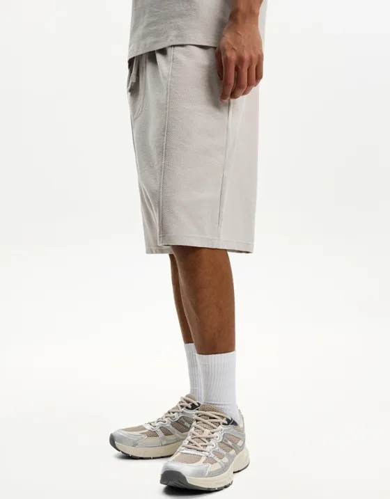 Шорты из рельефной ткани