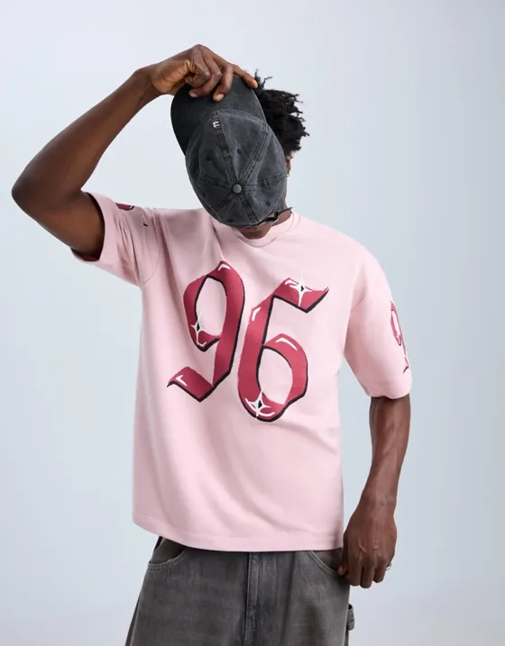 Футболка из мягкой ткани с короткими рукавами и принтом