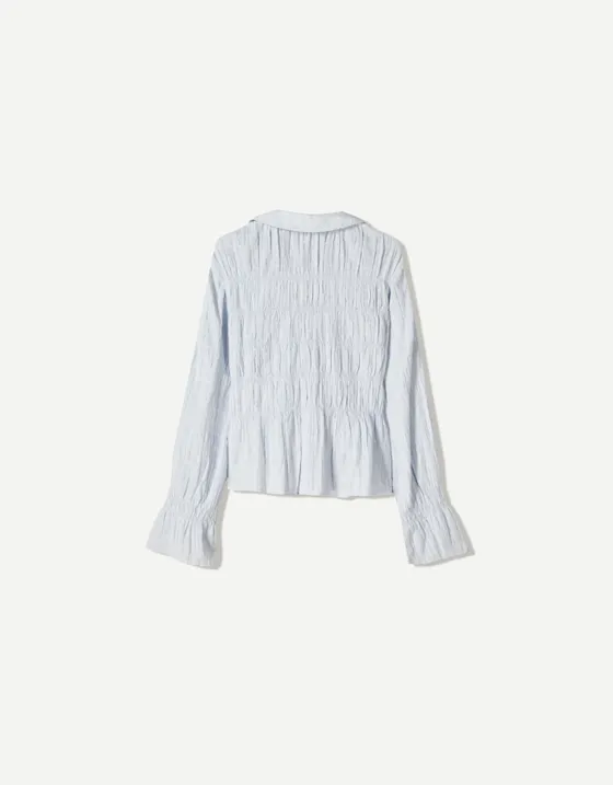 Рубашка в стиле рустик со сборками