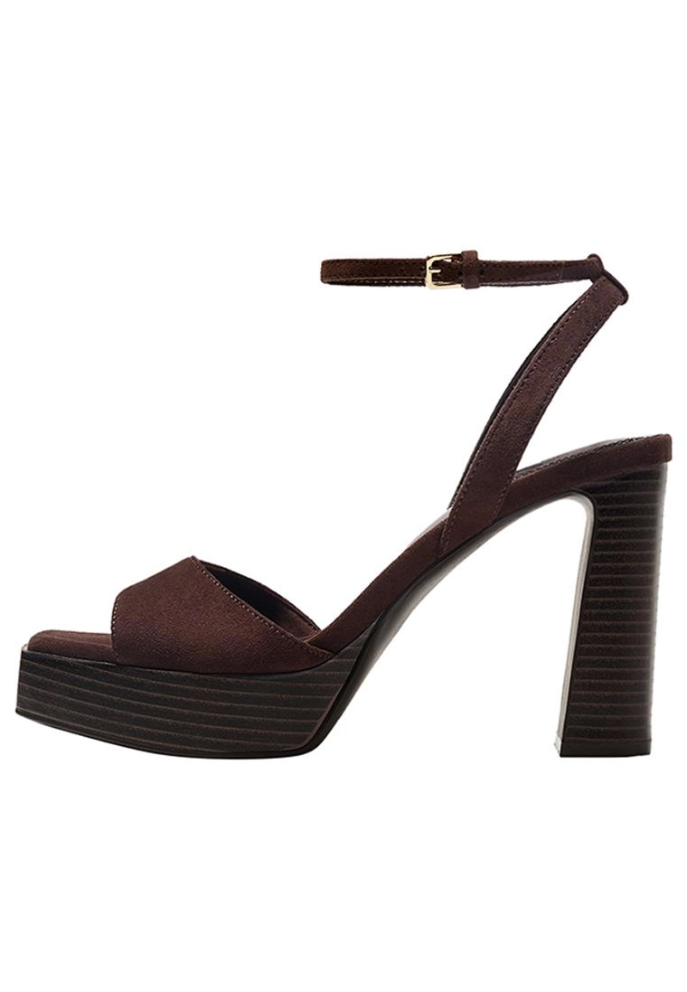 Босоножки на каблуке и платформе