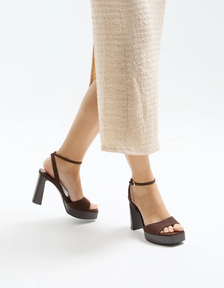 Босоножки на каблуке и платформе