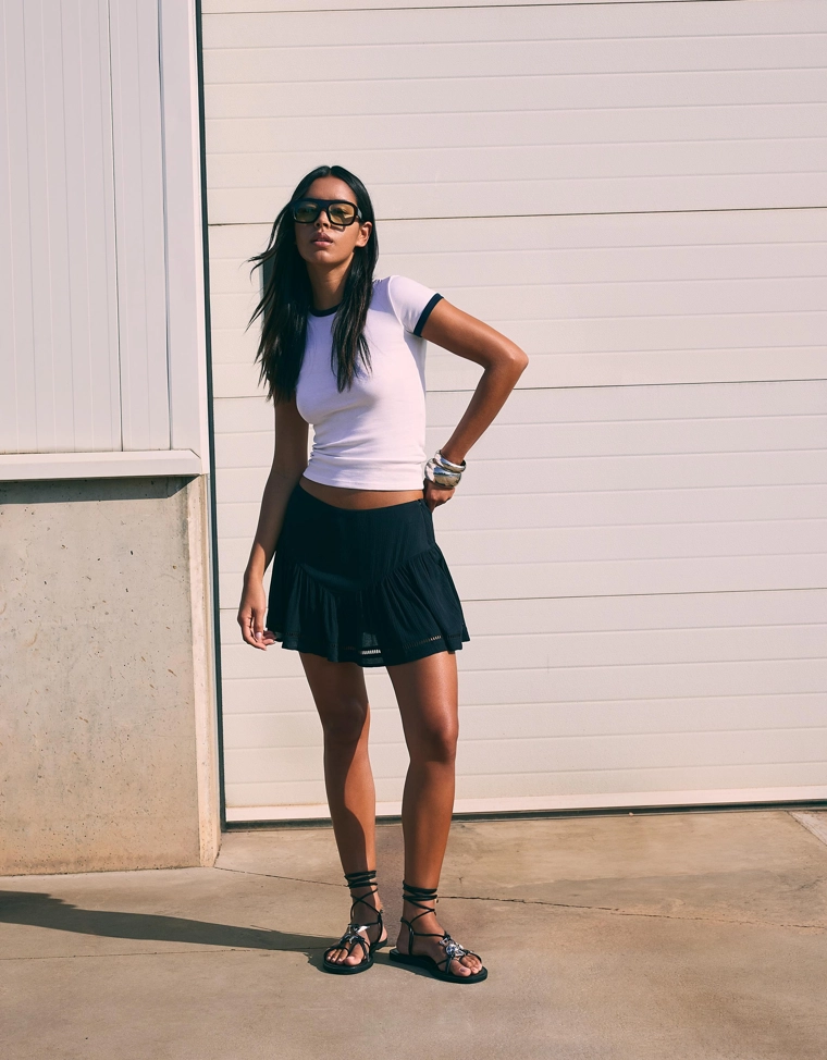 Короткая юбка с текстурным узором