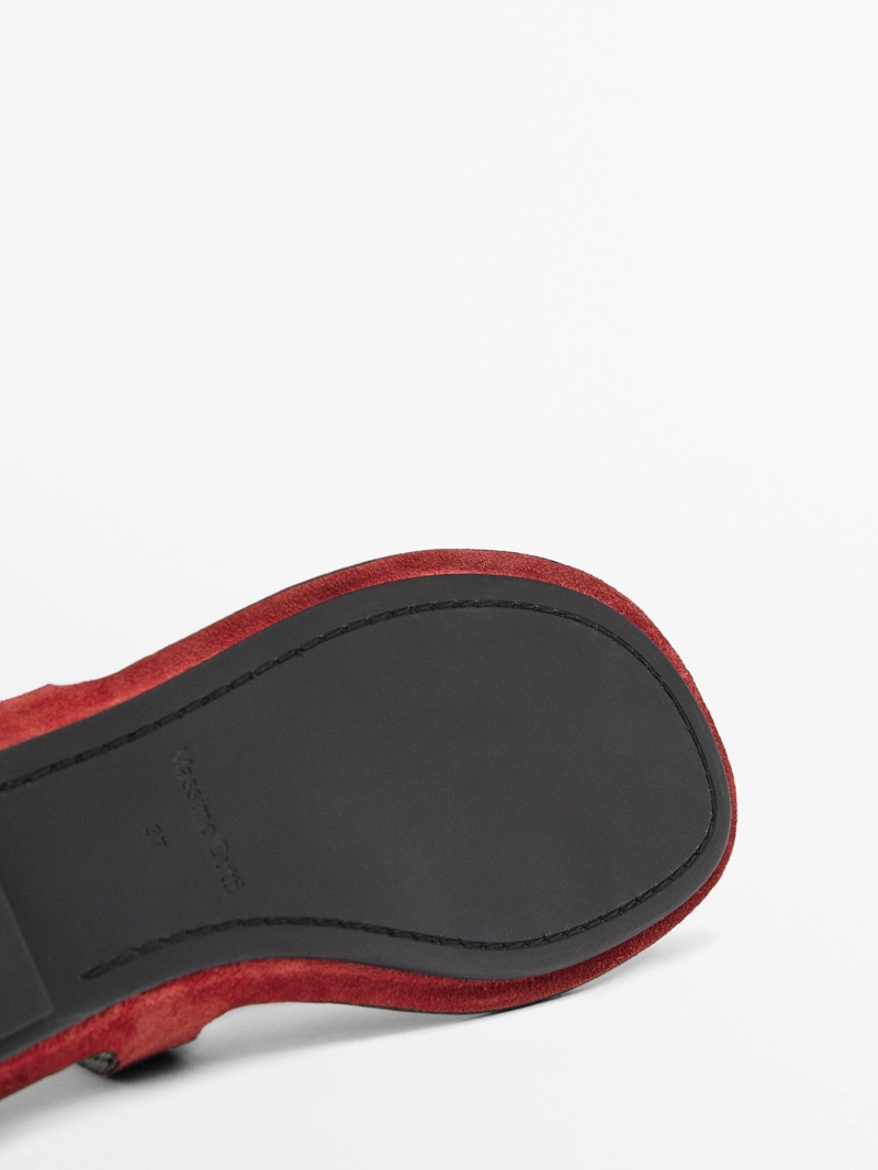 Сандалии из разделанной замши