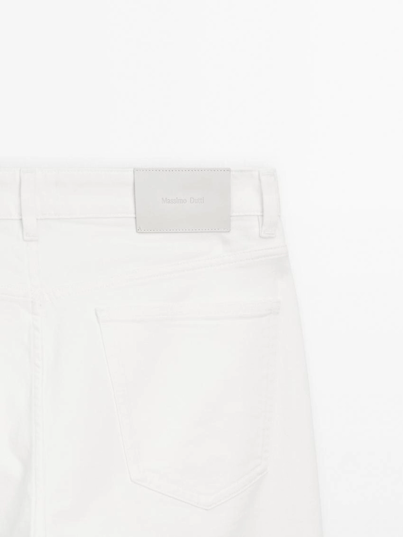 Джинсы с узким кроем