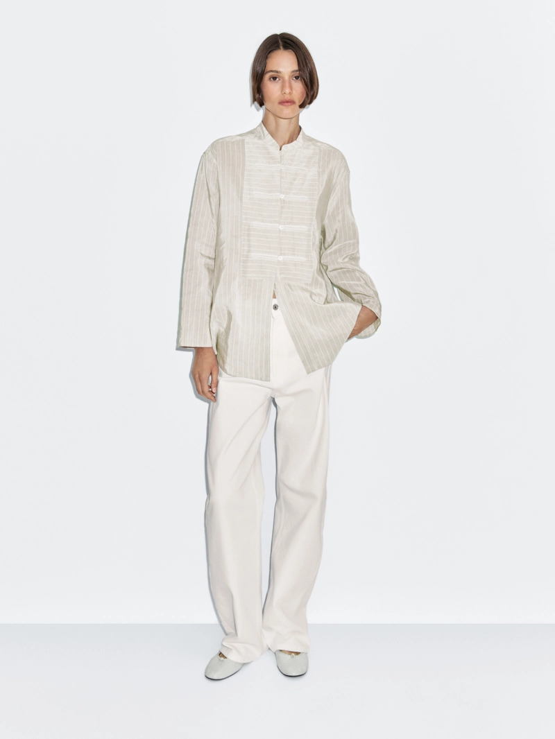 Рубашка в полоску oversize с стойкой