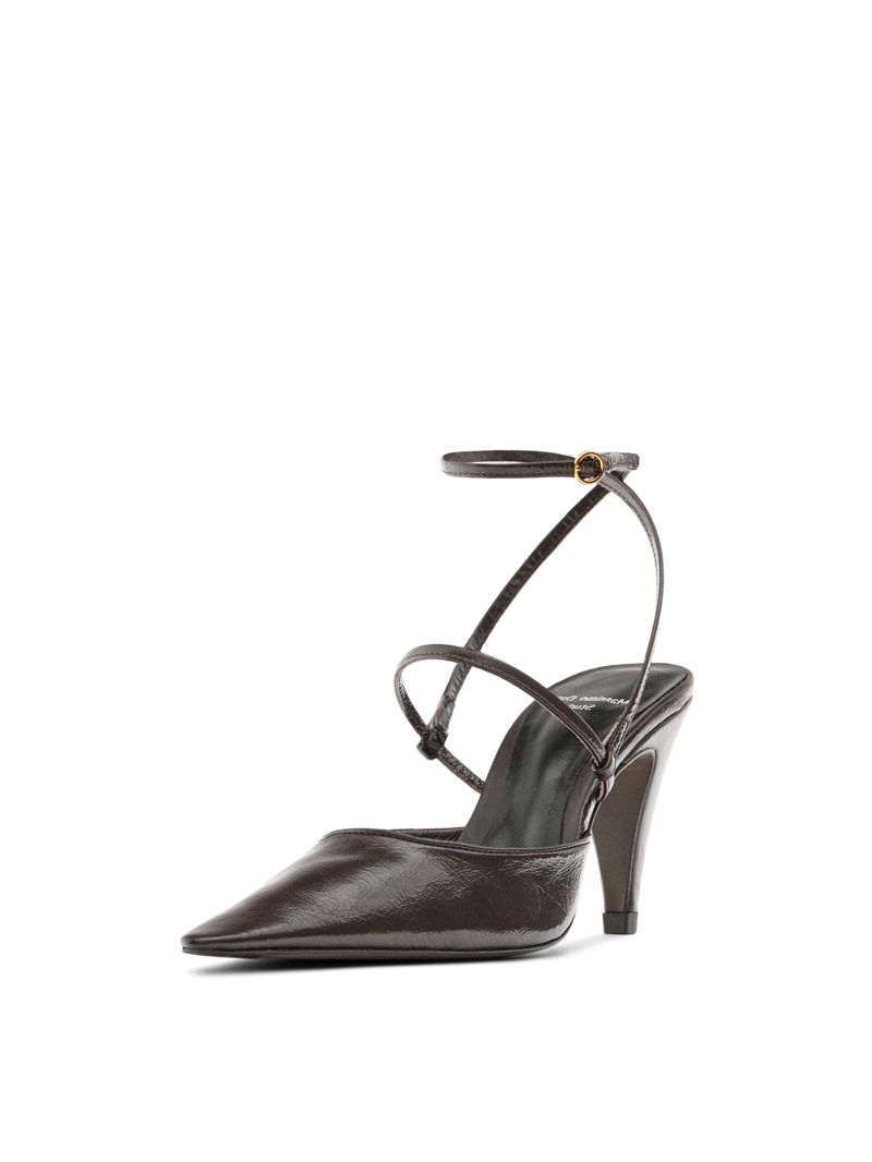 Туфли на каблуке со сплошным задником - studio