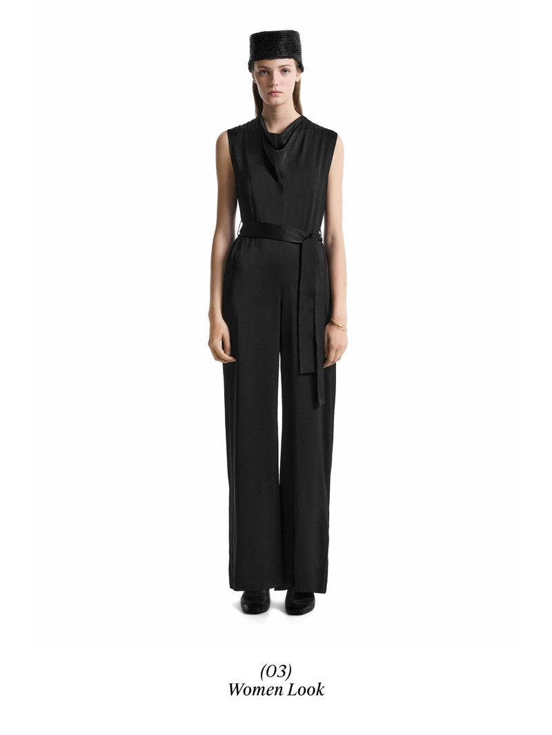 Комбинезон из потрясающего атласа