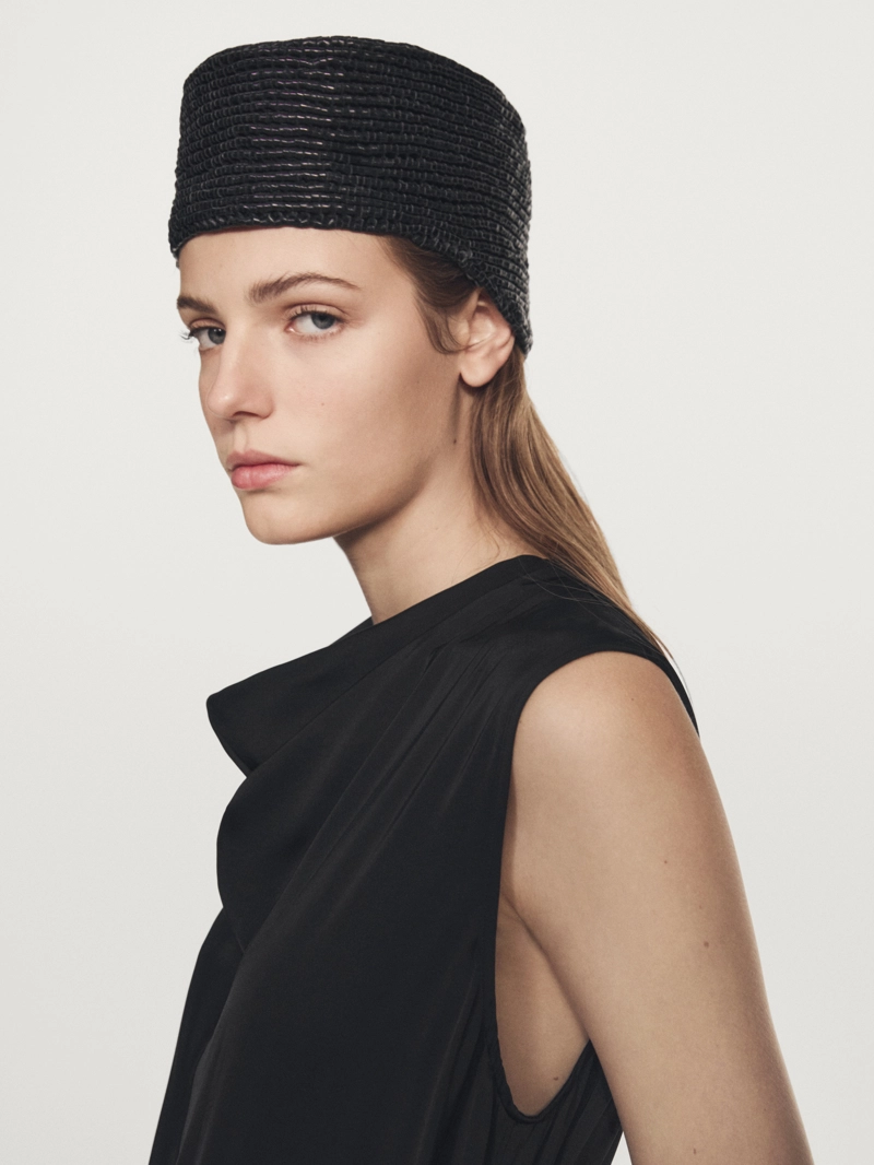 Комбинезон из потрясающего атласа