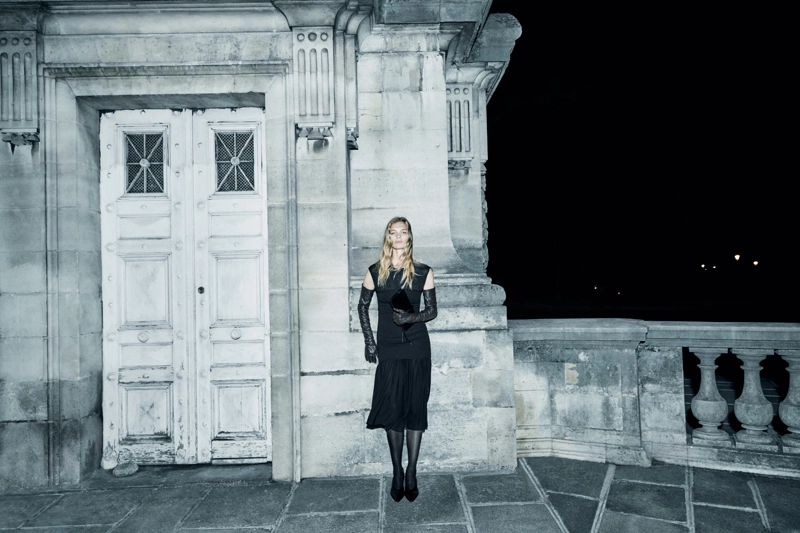 Платье-миди с контрастным полупрозрачным верхом