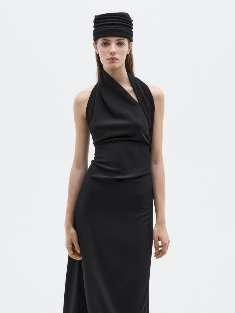 Длинное платье с открытой спиной - limited