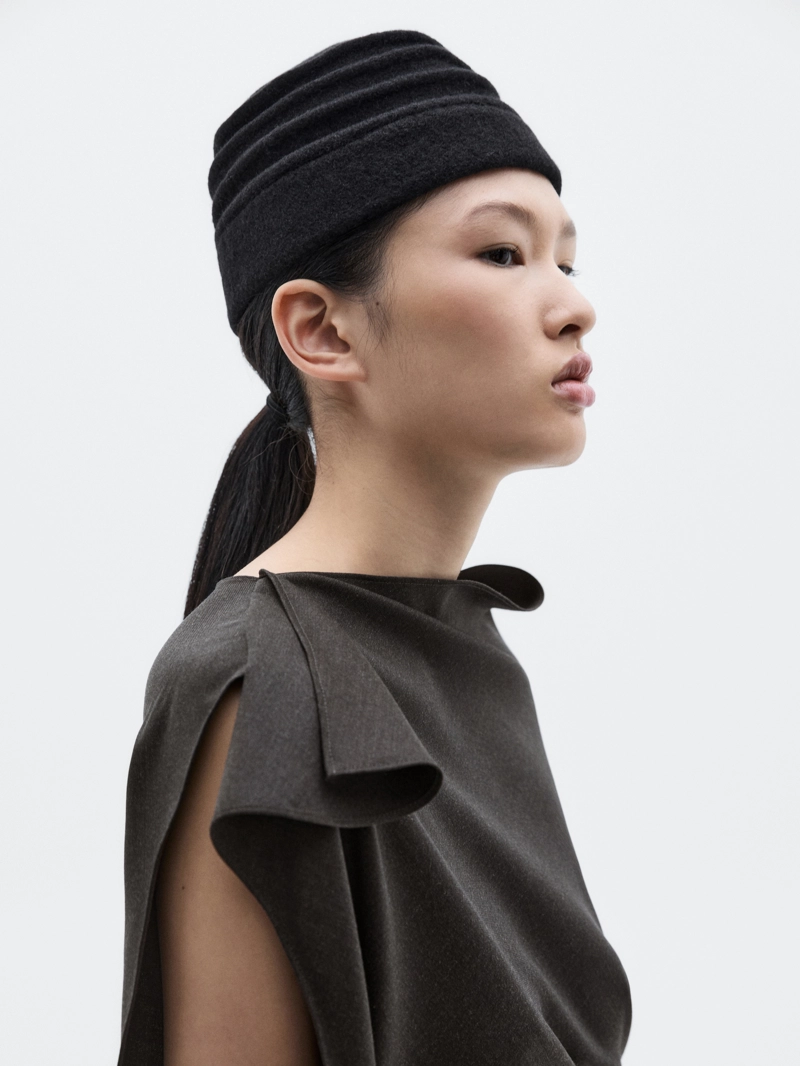 Длинное платье с деталями на горловине - limited