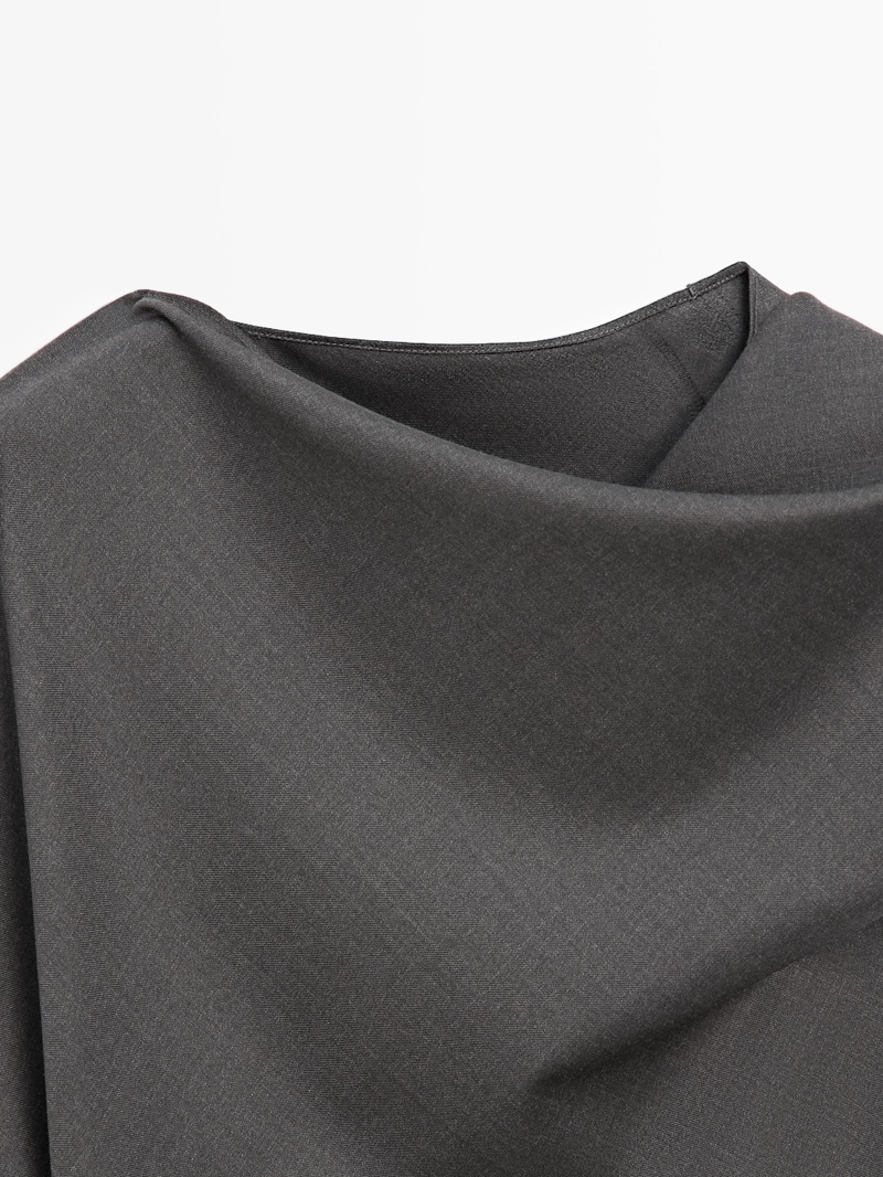 Длинное платье с деталями на горловине - limited