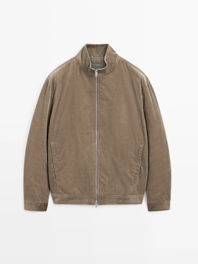 Куртка с высоким воротником из вельвета