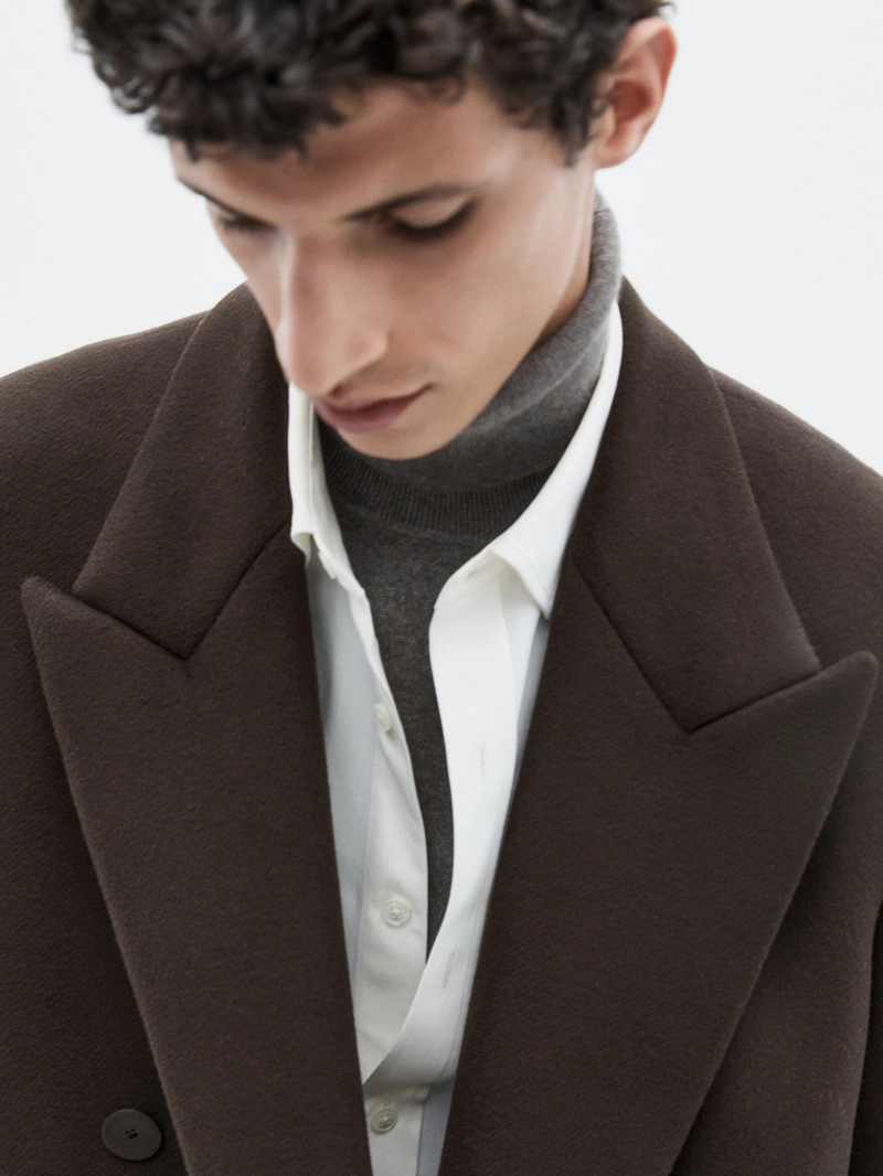 Длинное пальто с двубортной застежкой из шерстяной смеси - limited