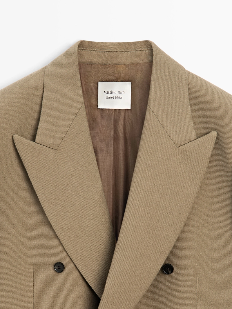 Длинный пиджак с двубортной застежкой из 100% шерсти - limited