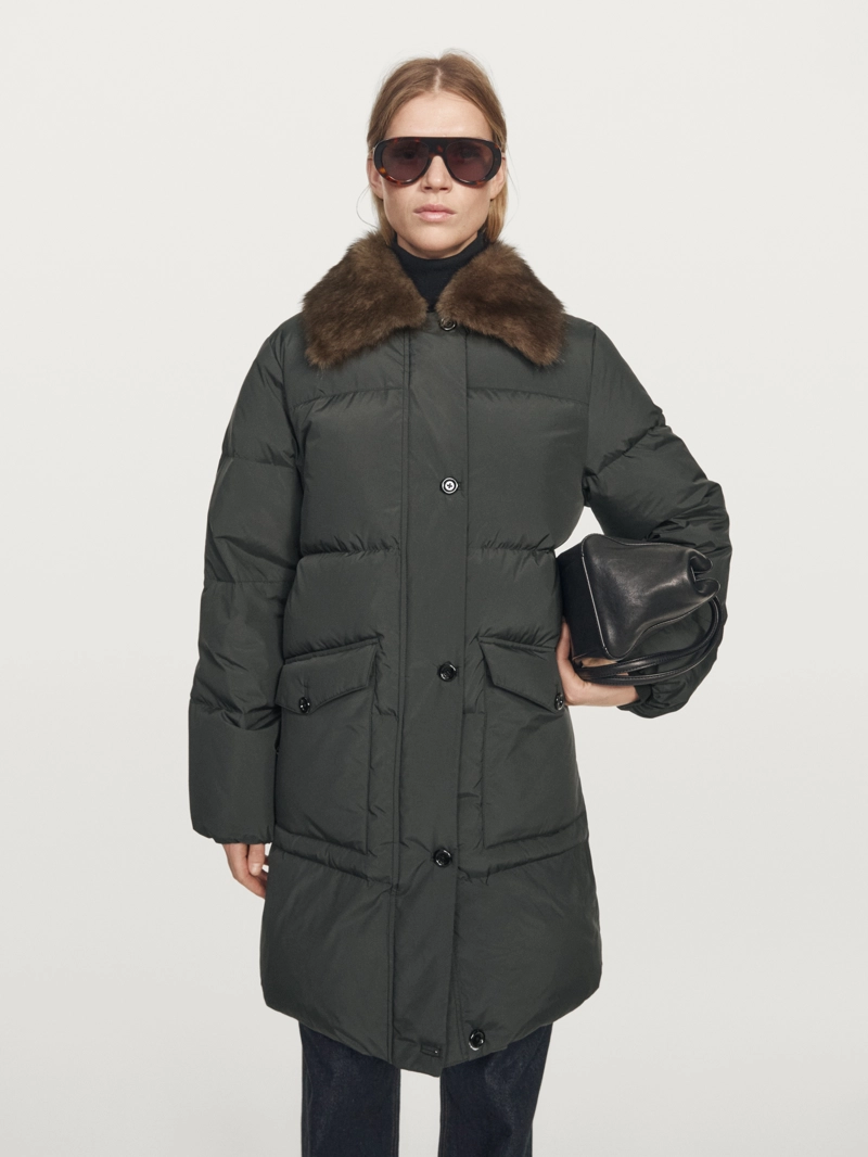 Длинный пуховик с водоотталкивающим воротником