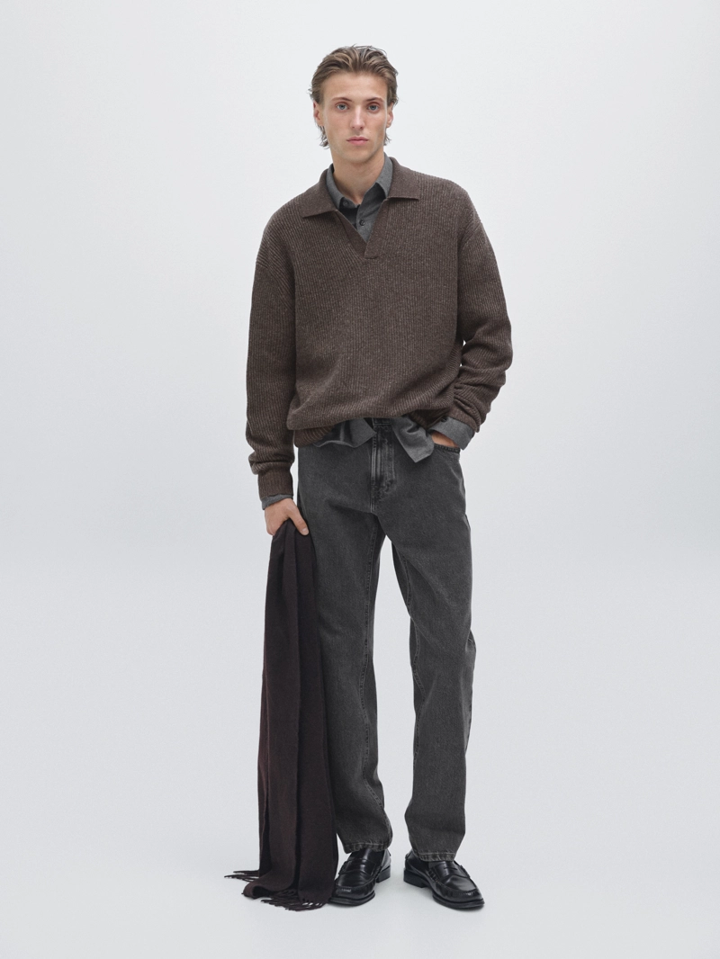 Водолазка-поло из вязаного трикотажа с v-образным вырезом