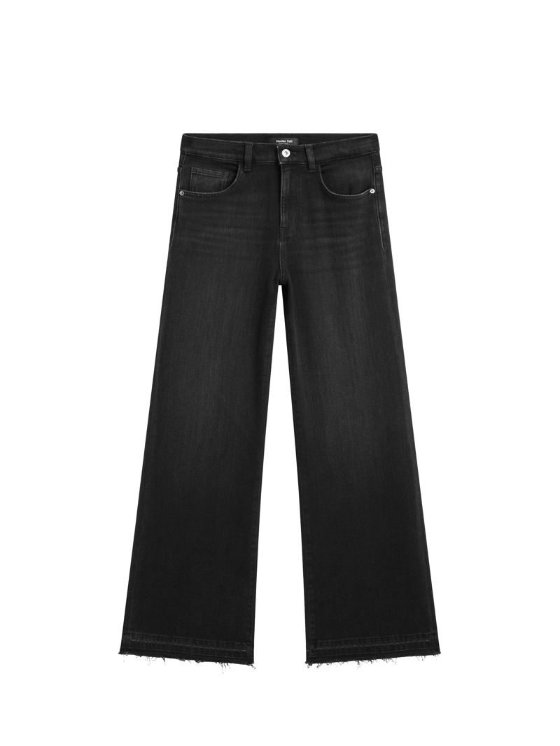 Джинсы с расклешенными брючинами средней посадки