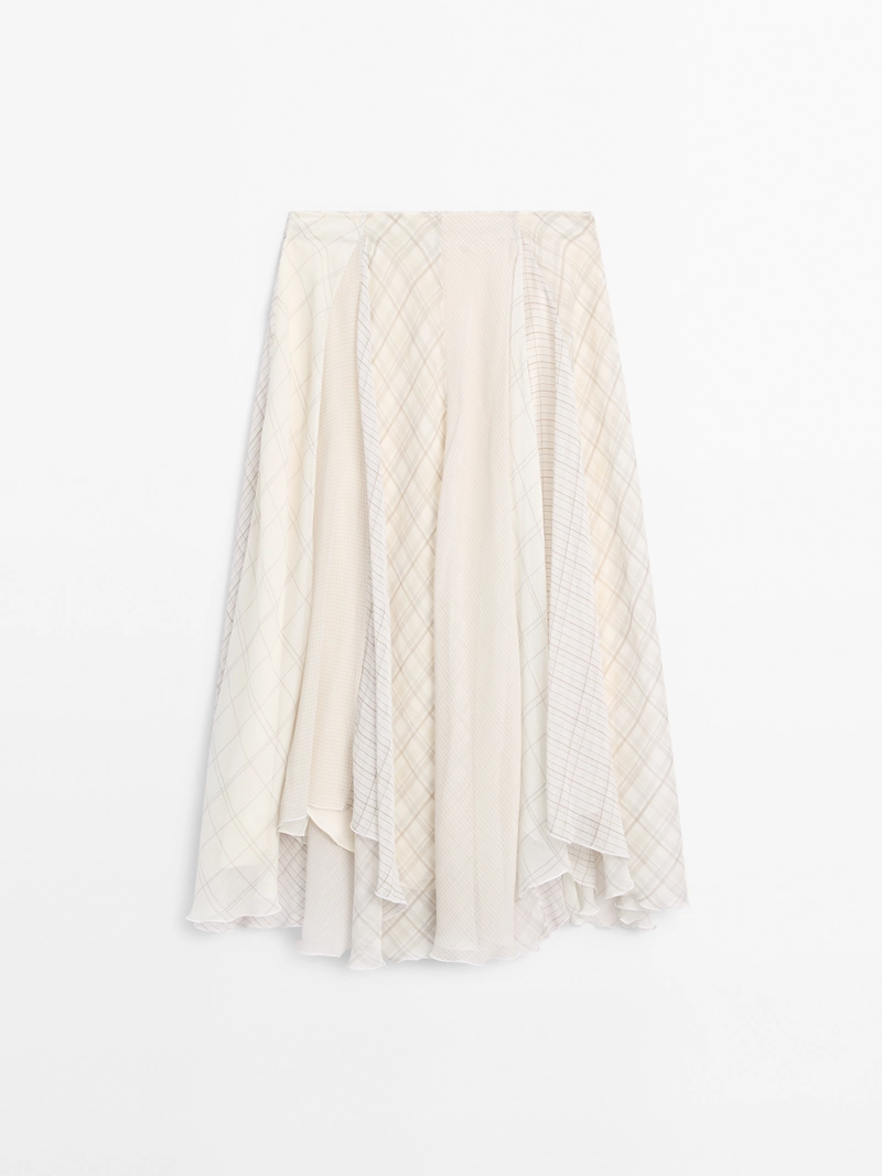 Асимметричная юбка-миди в клетку