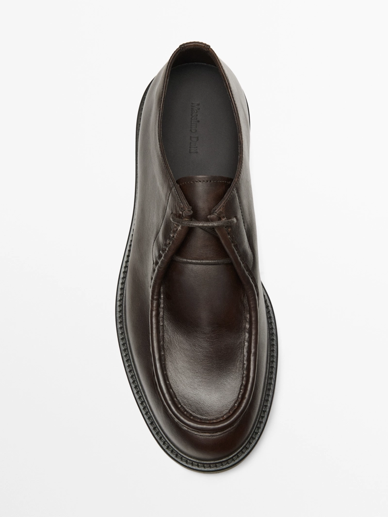 Кожаные туфли с мокрым носом