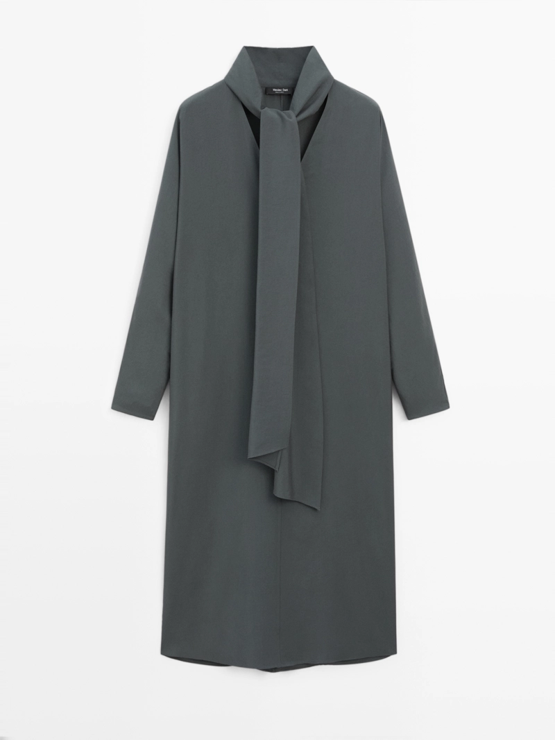 Платье миди с вырезом горловины и деталью на банте