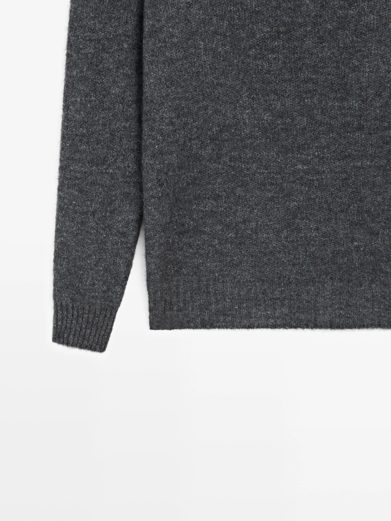 Свитер из альпакиевой смеси