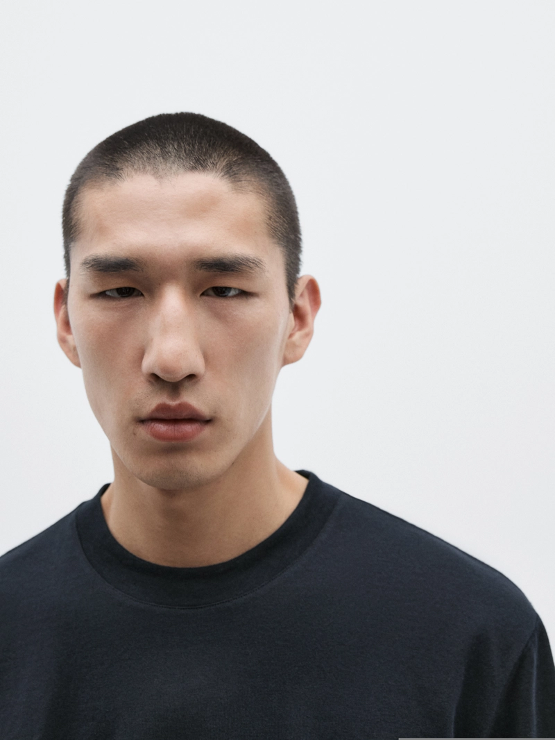 Футболка из хлопкового смесового материала коротких рукавом - лимитирована