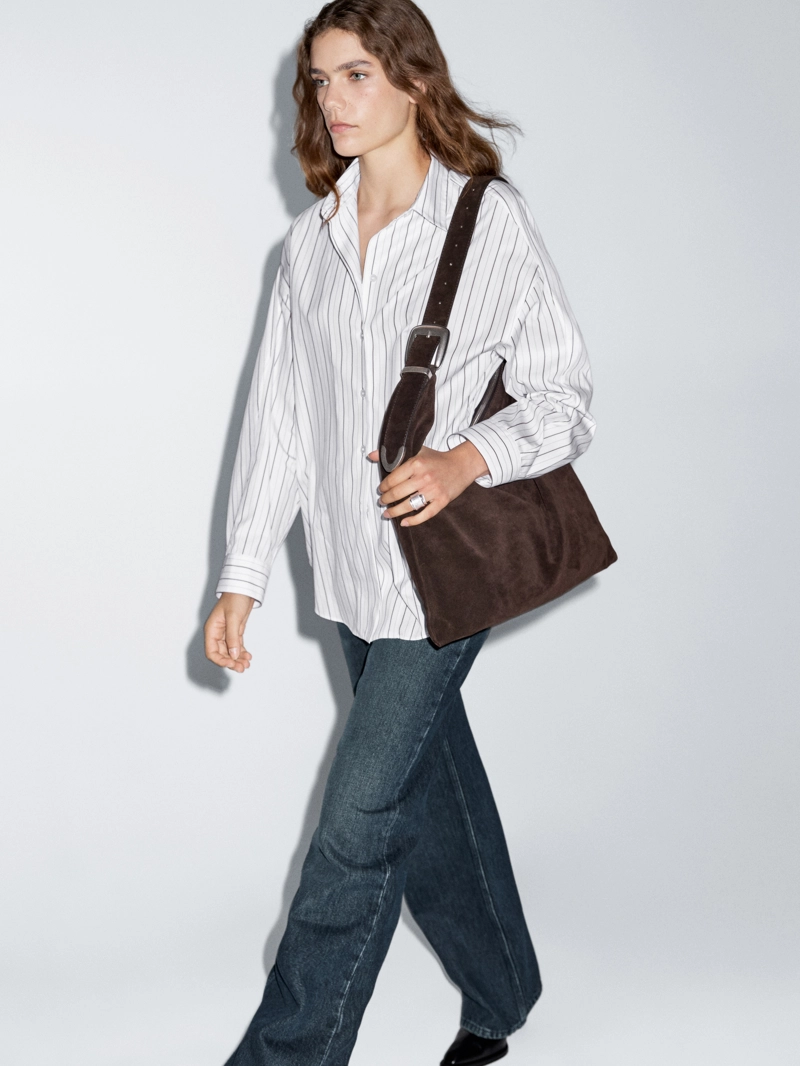 Рубашка в полоску свободного кроя