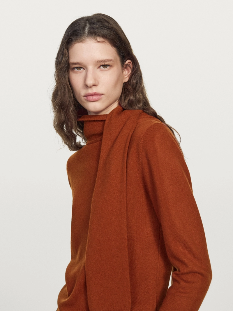 Свитер из шерстяной смеси с деталями в виде шарфа