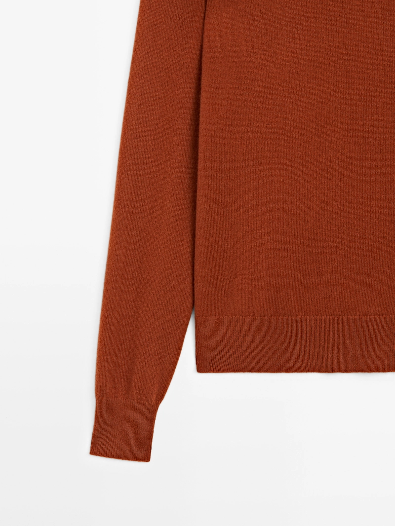 Свитер из шерстяной смеси с деталями в виде шарфа