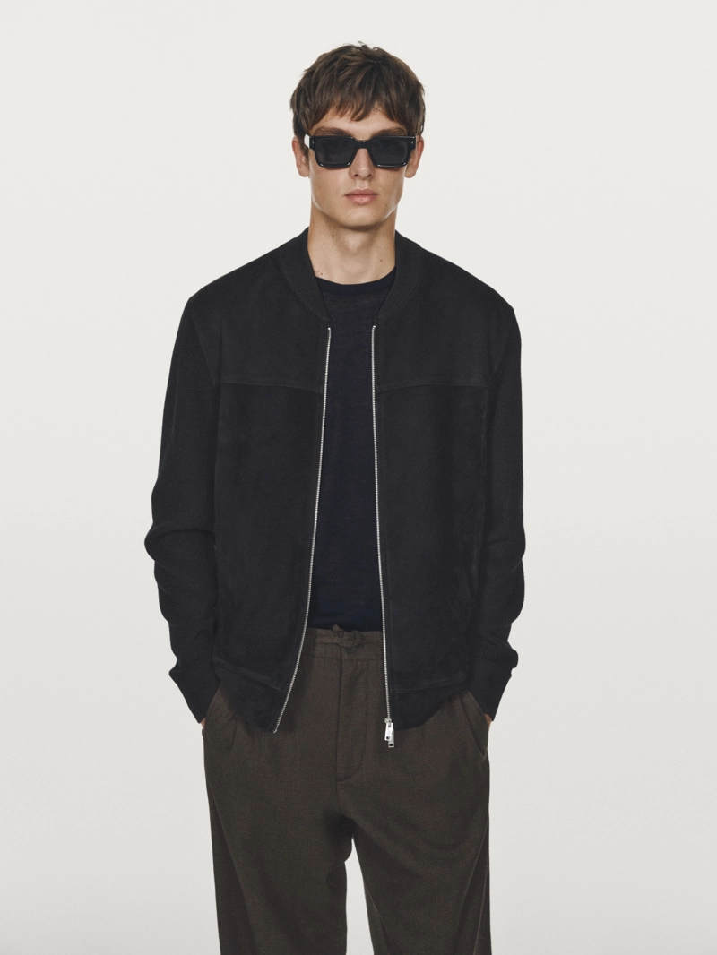 Куртка-бомбер из шерсти и замши