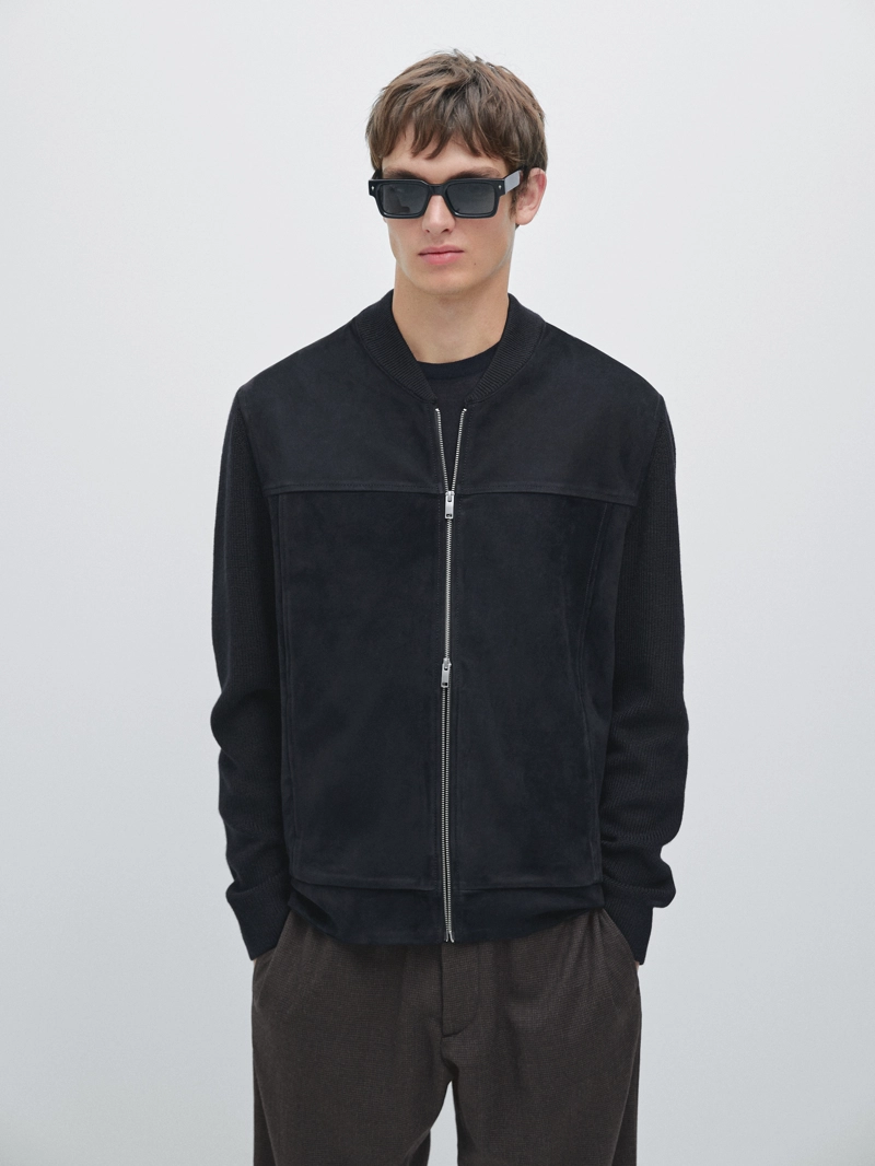 Куртка-бомбер из шерсти и замши