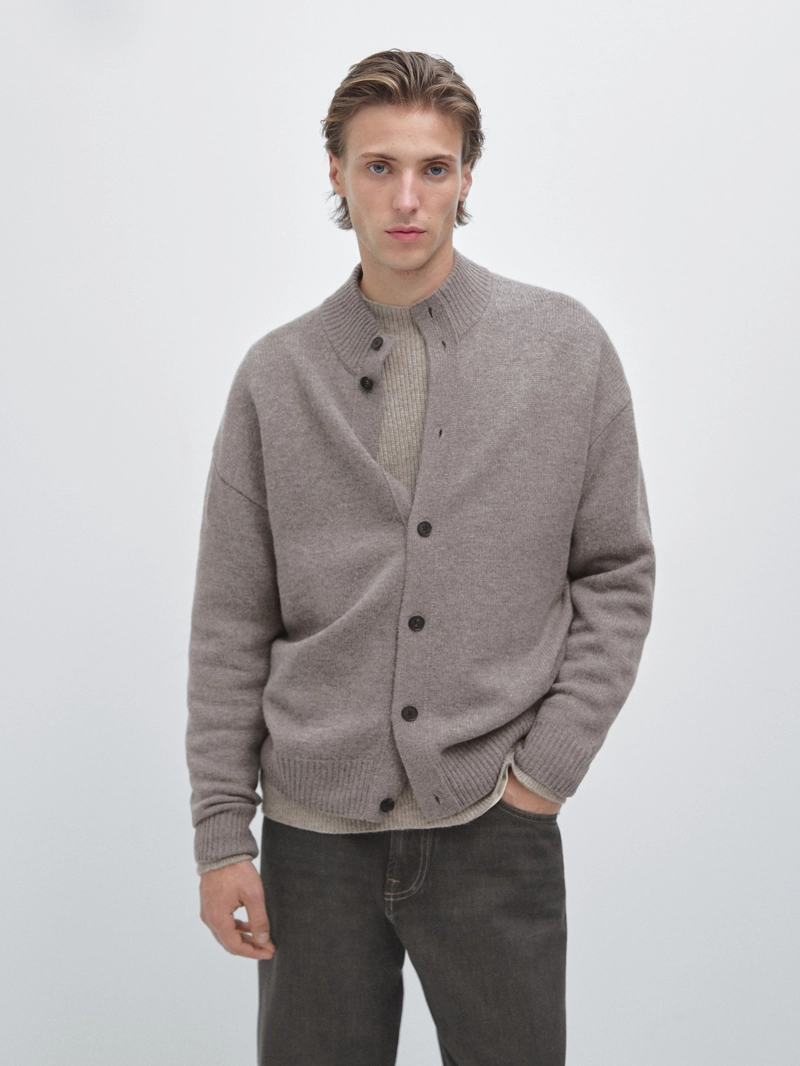 Кардиган с высоким воротом из 100% шерсти
