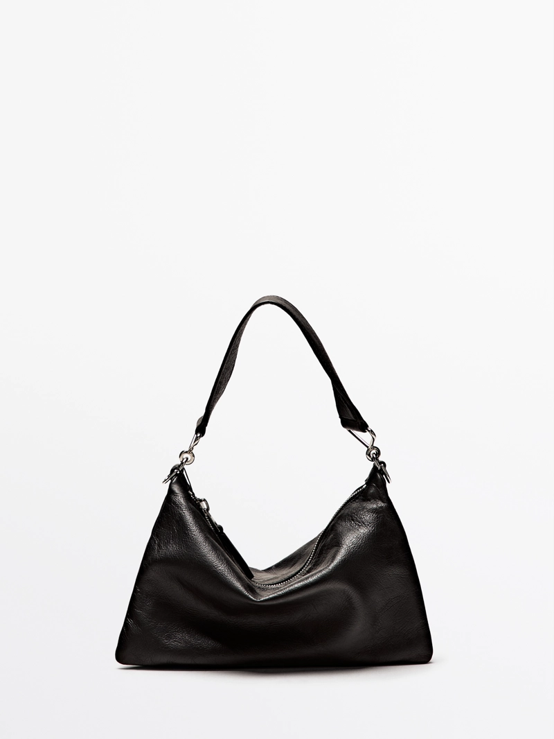 Небольшая кожаная сумка с отделениями