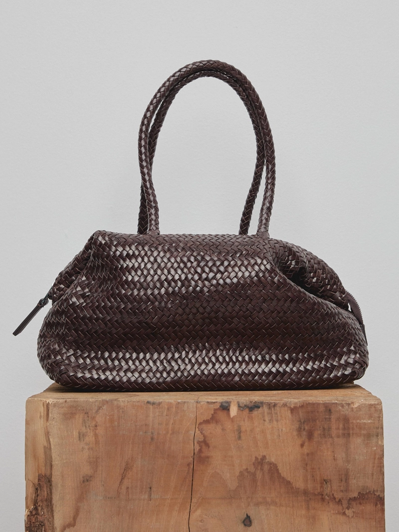 Сумка-сатчел из плетеной натуральной кожи