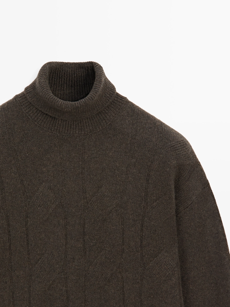 Вязаный свитер из шерстяной смеси с высоким воротником l01152233