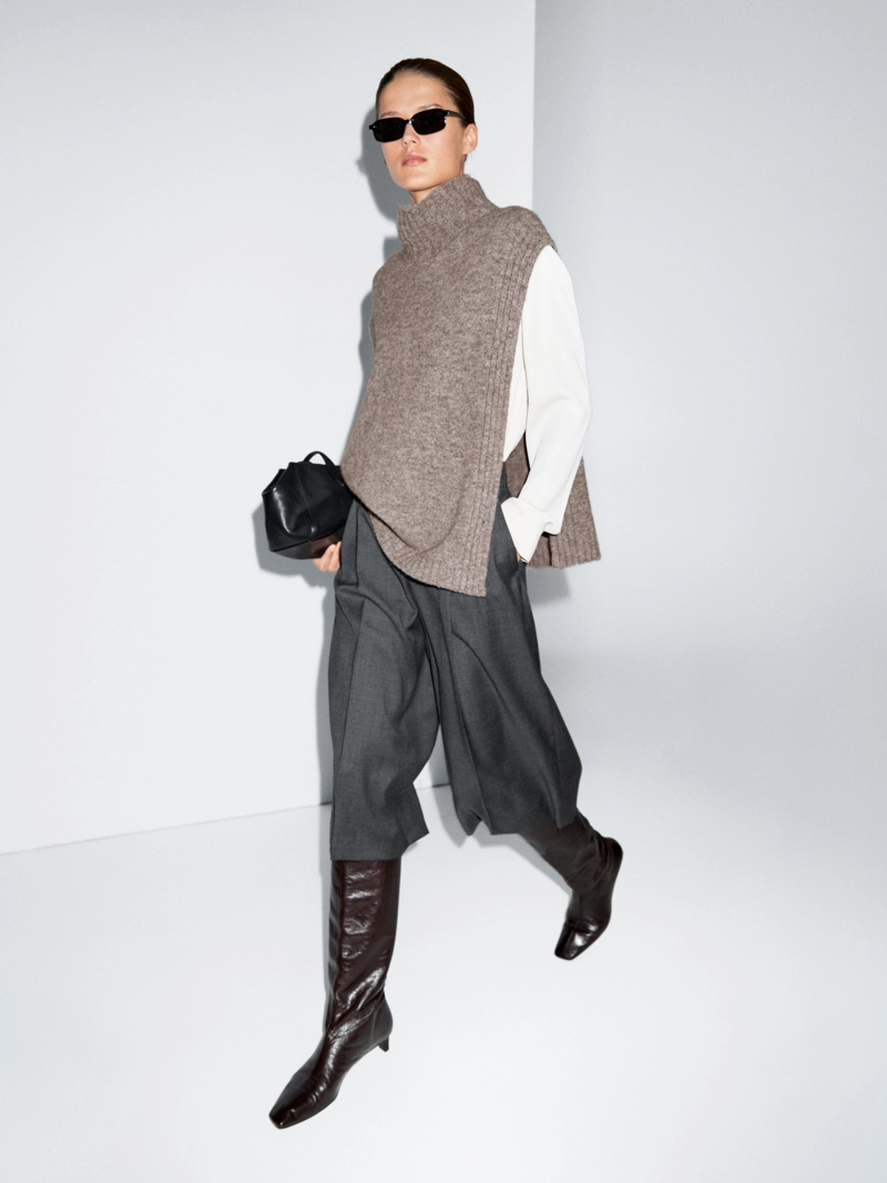 Шорты-бермуды из 100% шерсти с защипами