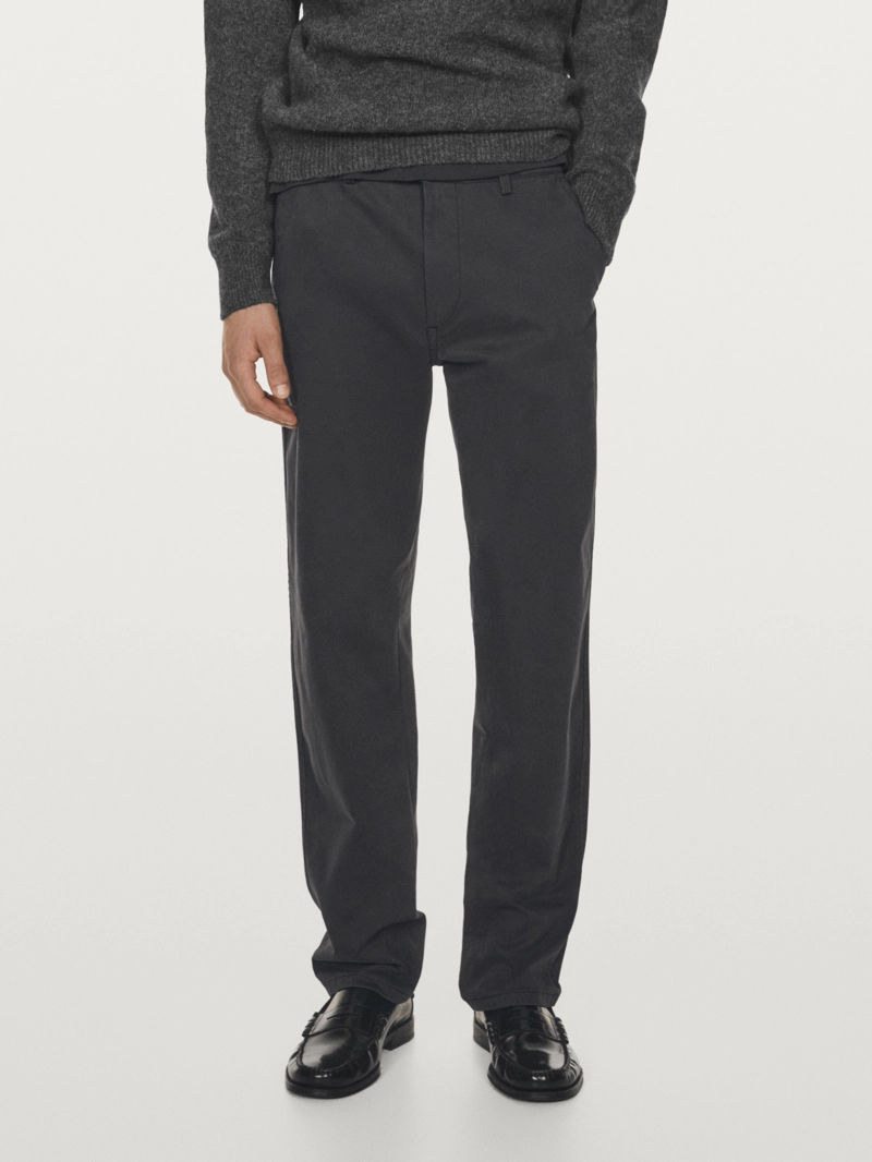 Брюки приталенного кроя из мягкой ткани