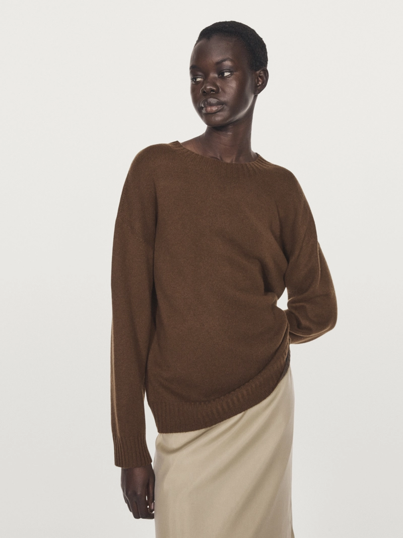 Свитер с круглым вырезом из шерстяно-вискозной смеси