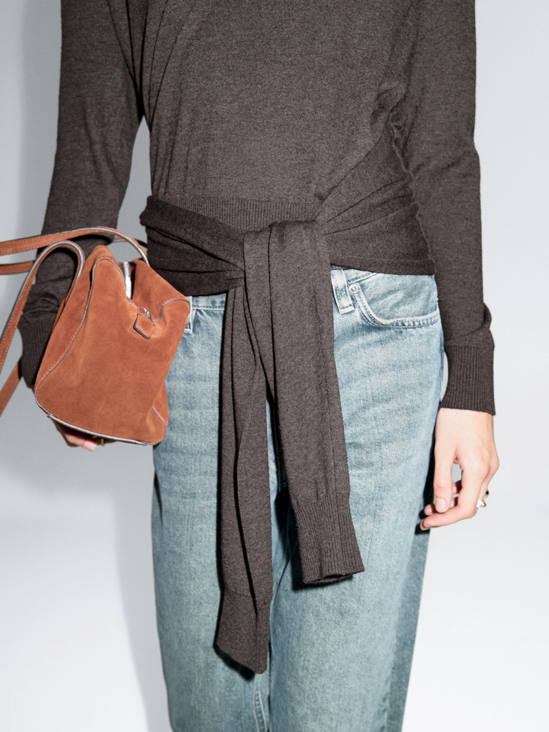 Трикотажный свитер с многофункциональными рукавами