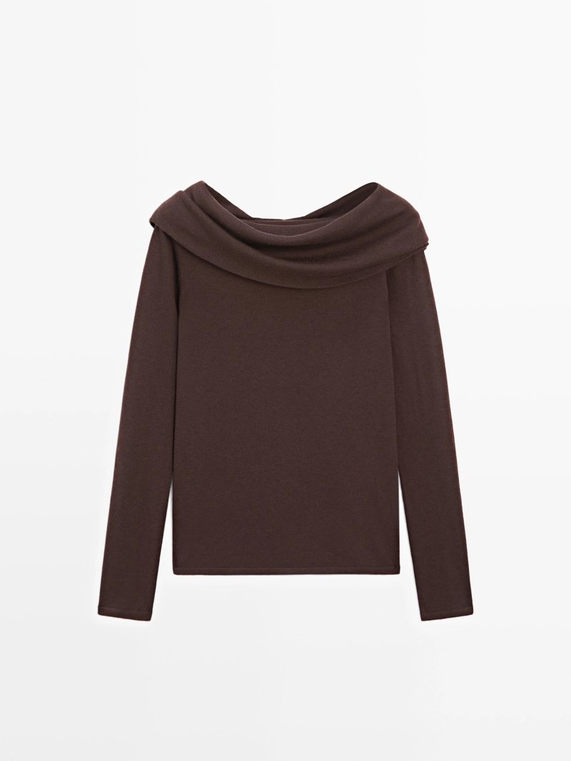 Трикотажный свитер из шерстяной смеси с удлиненным воротником