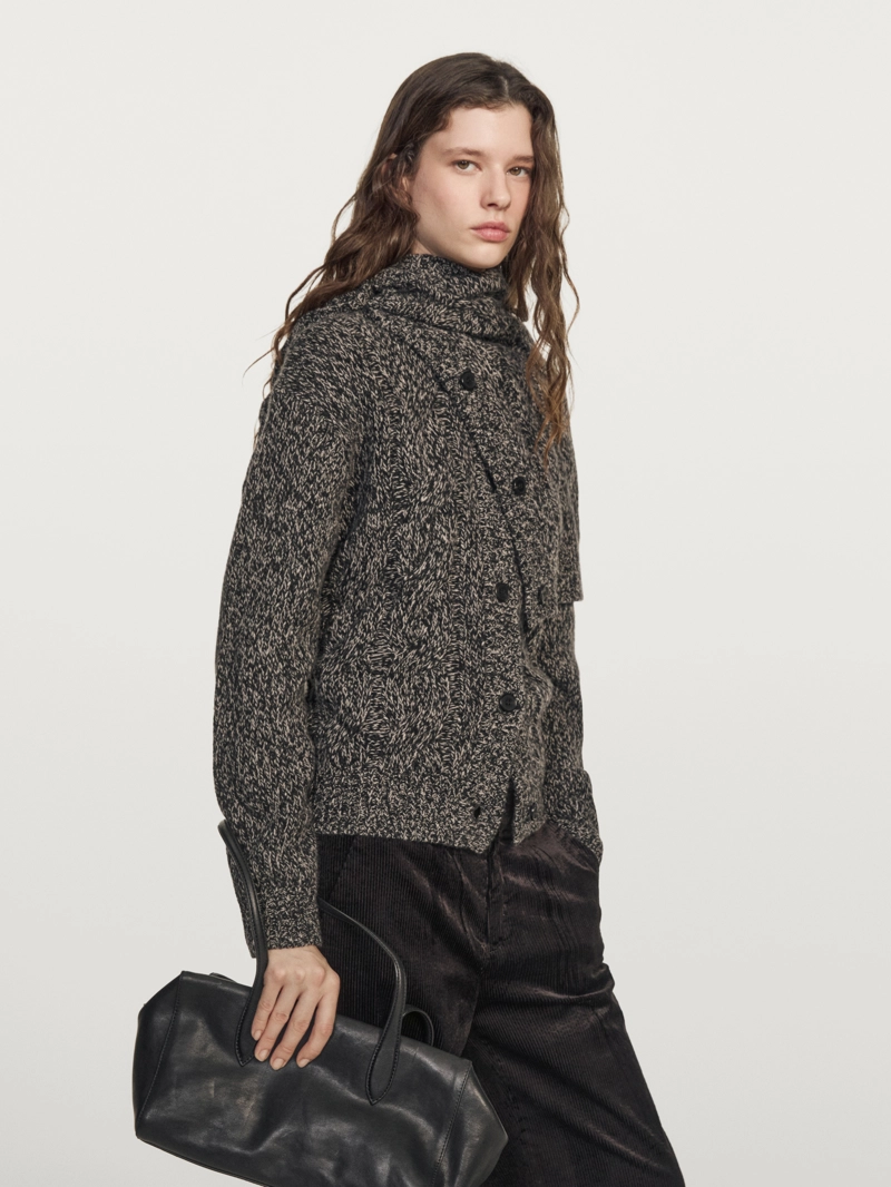 Кардиган с аранским узором из шерстяного плетения