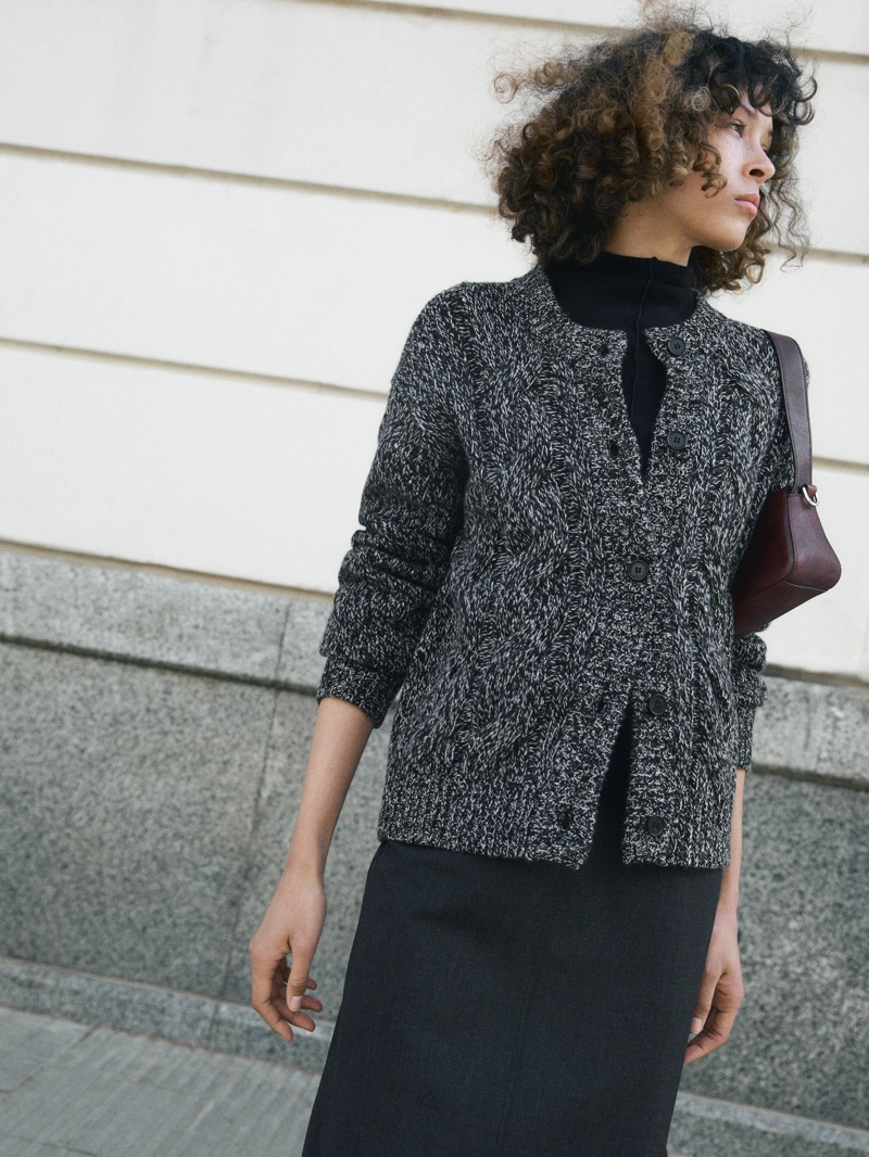 Кардиган с аранским узором из шерстяного плетения