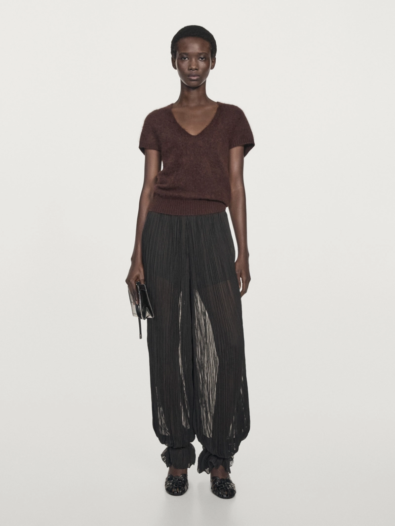 Свитер с v-образным вырезом из шерсти и кашемира