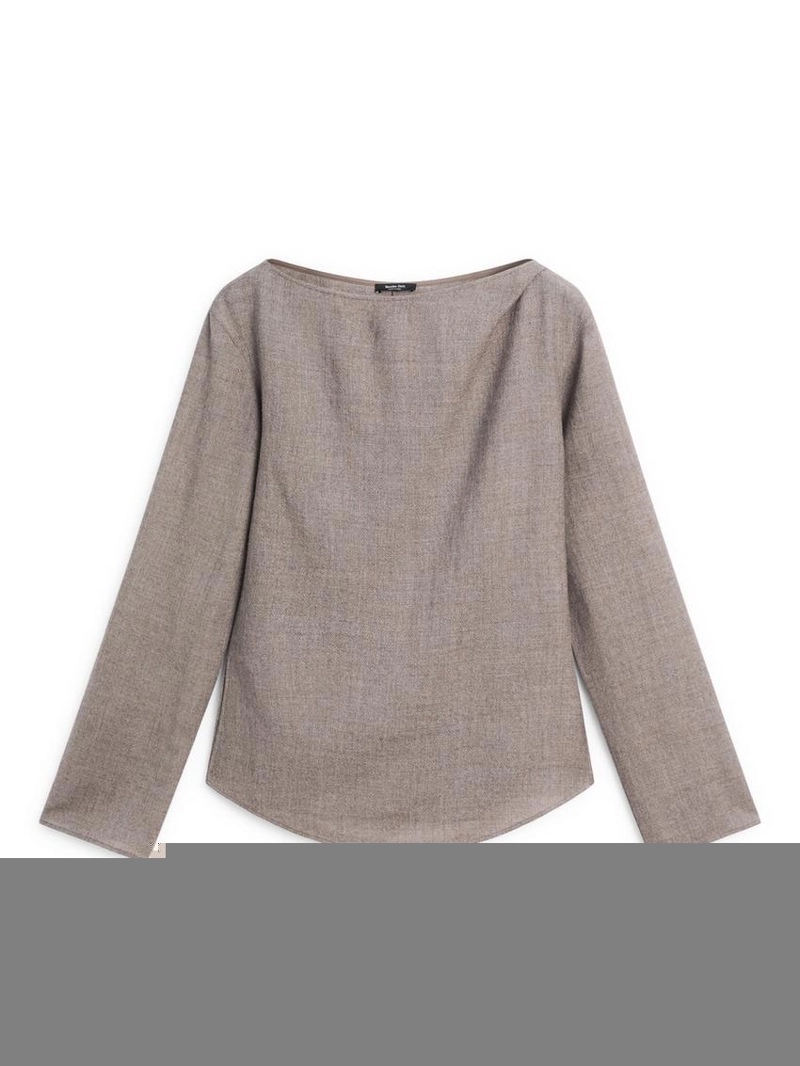 Блуза с лодочным вырезом и фактурой из войлока