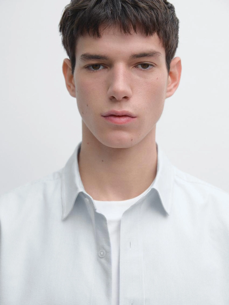 Рубашка с приталенным кроем в полоску